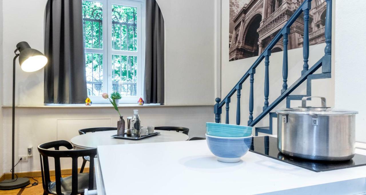 Hintown Castle Mansion Apartment Milano Exterior foto